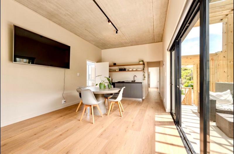 To Let 4 Bedroom Property for Rent in Keurboomstrand Western Cape
